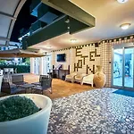 Etna - Nuova Gestione Romagnola Parcheggio Hotel 3*