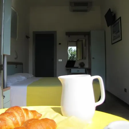 Etna - Per Coppie E Famiglie Con Parcheggio E 3* リッチョーネ