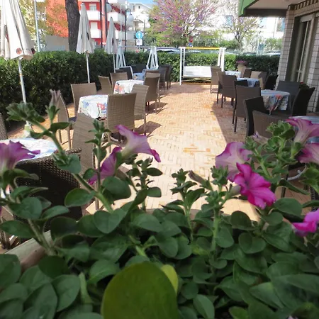 Hotel Etna - Nuova Gestione Romagnola Parcheggio 3*