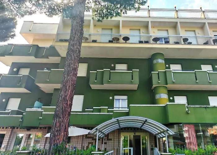 Hotel Etna - Per Coppie E Famiglie Con Parcheggio E