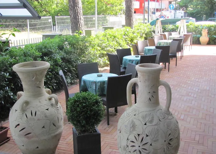 Hotel Etna - Per Coppie E Famiglie Con Parcheggio E 3*