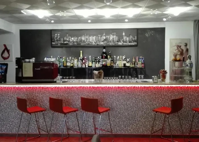 Etna - Per Coppie E Famiglie Con Parcheggio E מלון