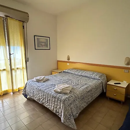 Hotel Etna 3*