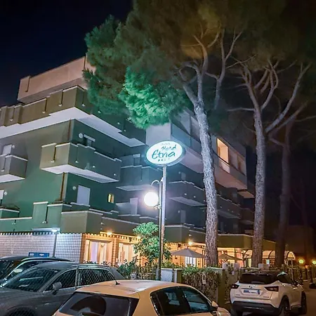Etna - Nuova Gestione Romagnola Parcheggio 3* Fogliano Marina