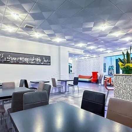 Hotel Etna - Per Coppie E Famiglie Con Parcheggio E 3*