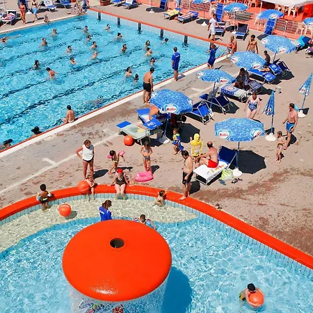 Hotel Etna - Per Coppie E Famiglie Con Parcheggio E