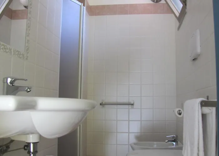 Hotel Etna - Per Coppie E Famiglie Con Parcheggio E