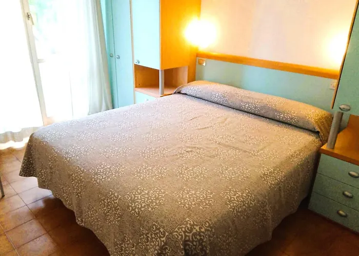 Etna - Per Coppie E Famiglie Con Parcheggio E Riccione