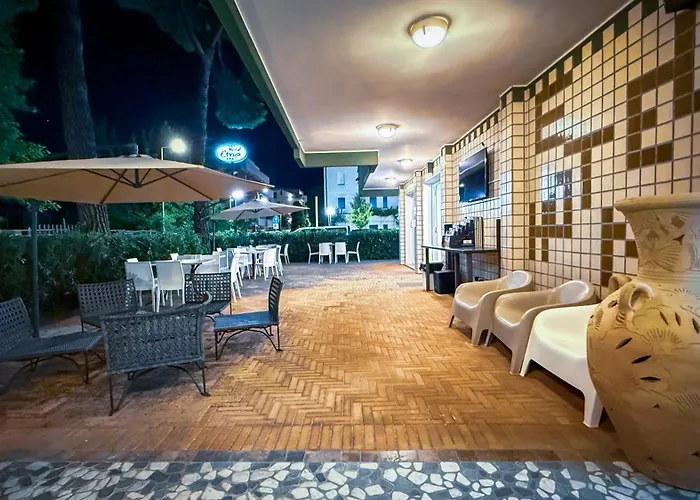 Etna - Per Coppie E Famiglie Con Parcheggio E 3*