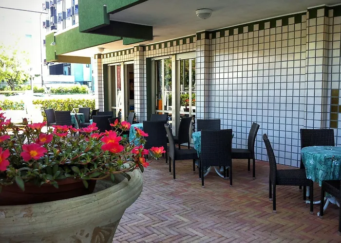 Etna - Per Coppie E Famiglie Con Parcheggio E 3*